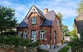 Doras Hus